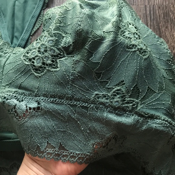 SOLD NWOT aerie Floral Lace Racer Back Bralette - Picture 4 of 10